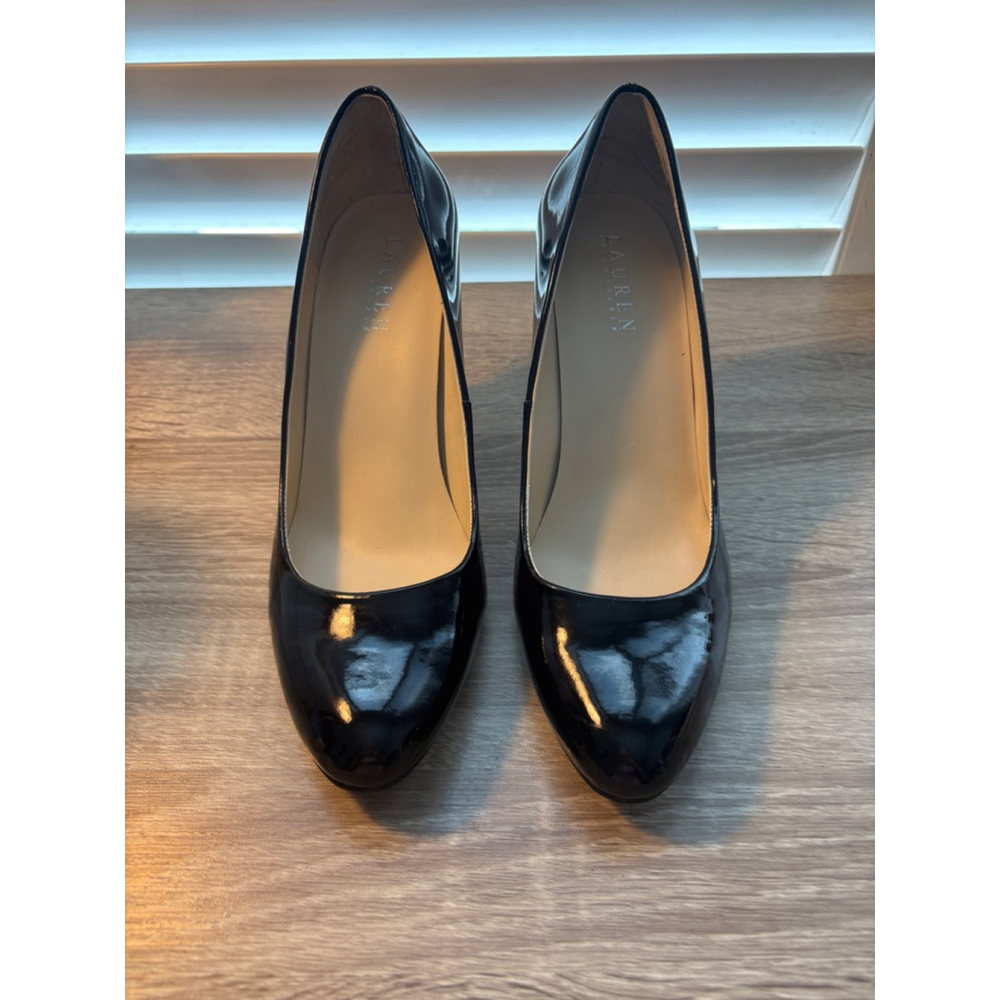 Lauren Ralph Lauren Black Patent Pumps Heels Size 9B
